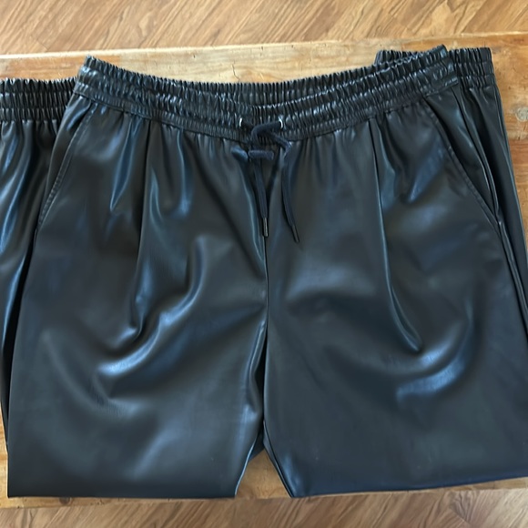 Zara Vegan Joggers - Picture 2 of 9